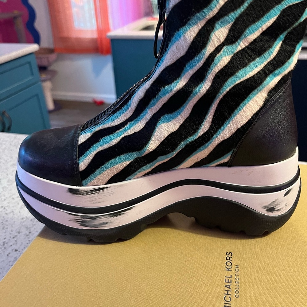 Michael Kors Collection platform Esme boots - Picture 4 of 7